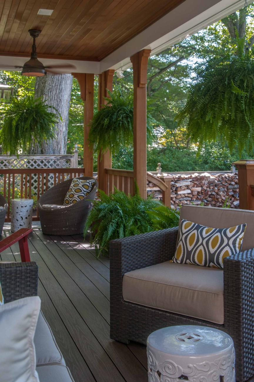 Bennington project - Little City rambler - front porch towards street