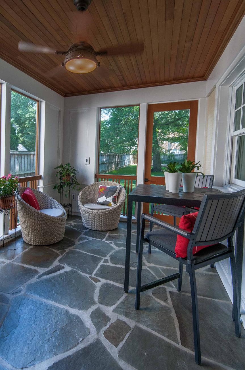 Bennington project - Little City rambler - screened in back porch 