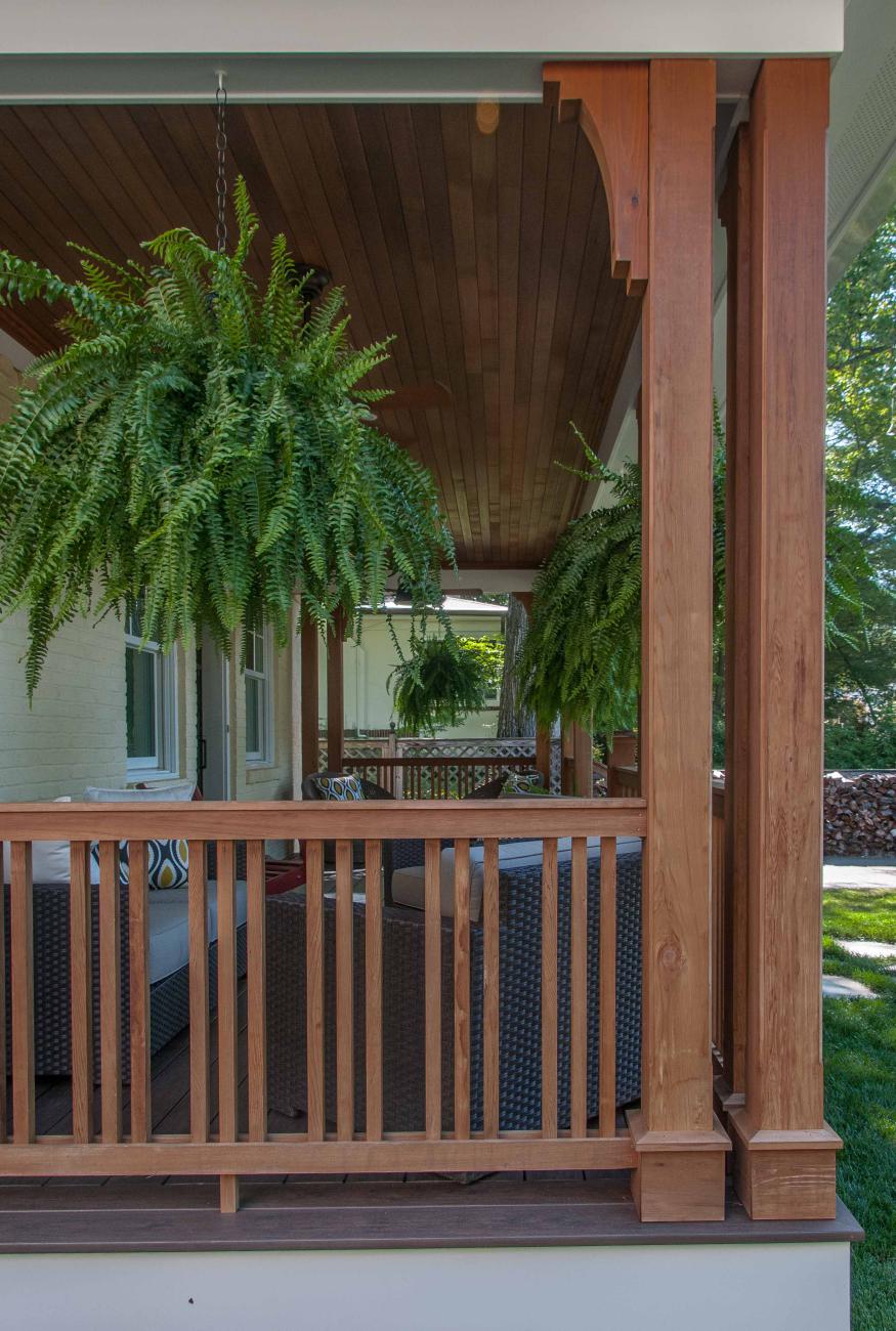 Bennington project - Little City rambler - Front porch detail